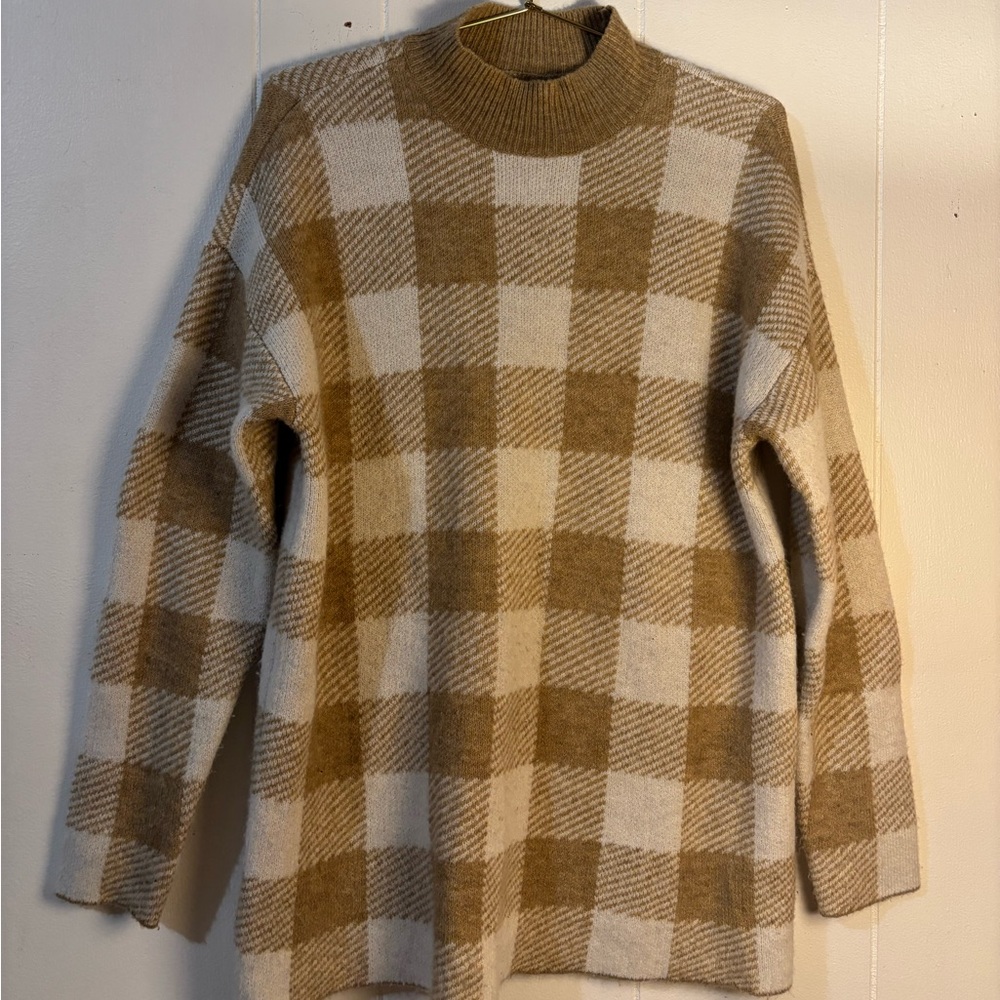 LOFT Women’s Checkered Sweater